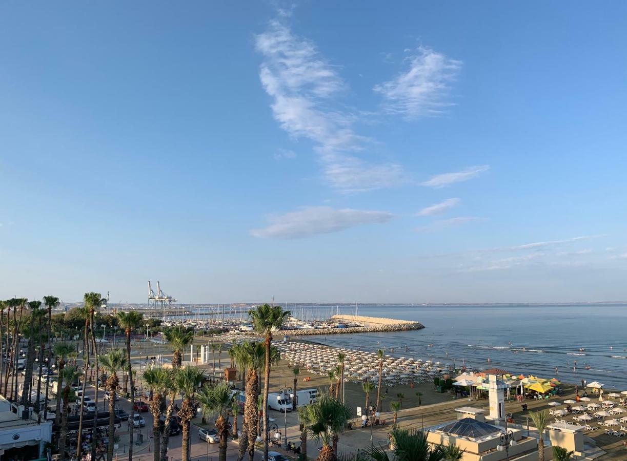 Krasas Beach ลาร์นาคา ภายนอก รูปภาพ